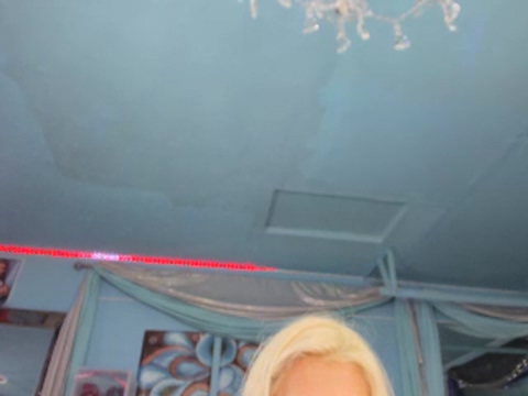 adrianna_fox  22-05-2022